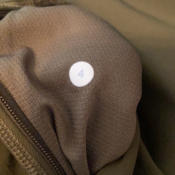 Lululemon First Mile 1/2 Zip - Picture 4 of 11